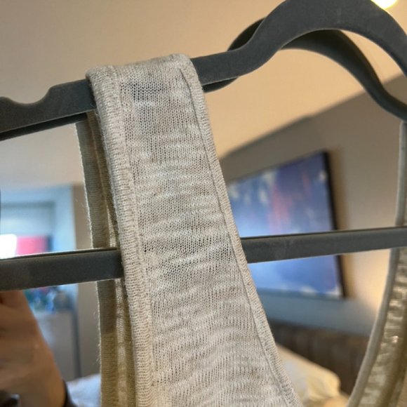 BCBGMAXAZRIA RUFFLED SLEEVELESS TANK TOP, XS - Picture 7 of 7